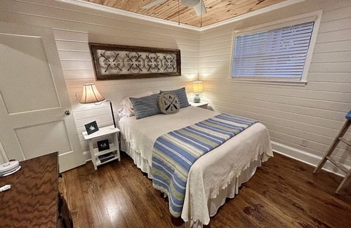 Dundee Casa | The Bella Luna on Moon Lake near Clarksdale, MS