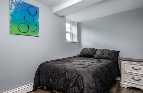 East Bayside Apartamento | Close to Portland Old Port Apt | Sleeps 4