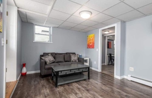 East Bayside Apartamento | Close to Portland Old Port Apt | Sleeps 4