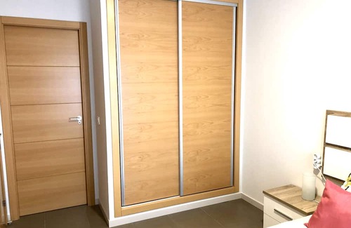 Mil Palmeras Apartamento | Bajo 2 del Edificio Lucerna III