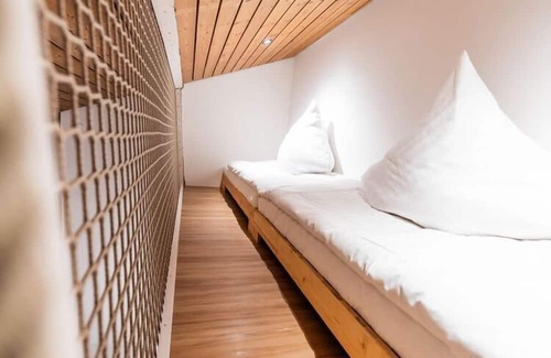 Hayingen Apartamento | Holiday house house on the rock