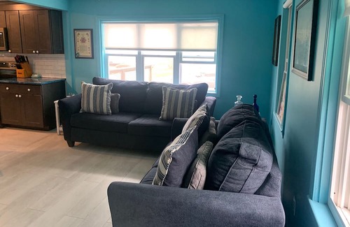 Narragansett Casa | Perfect location in the heart of Narragansett!