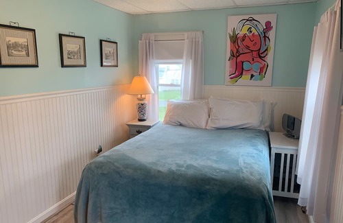 Narragansett Casa | Perfect location in the heart of Narragansett!