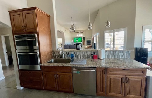 Vail Casa | Private Desert Oasis on 4 Acres with Private Lap Pool & Hot Tub