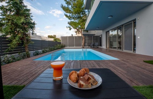 Saronida Apartamento | Saronida Apt with private pool 300m from the beach
