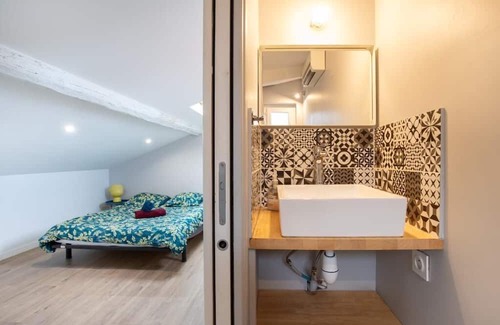 Gares Apartamento | La Chic Comédie - Magnifique 2 Chambres Avec Salles de Bains Privatives - Wifi