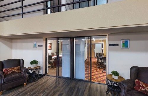 Casper Casa | Your Relaxing Getaway Awaits! 2 Units Just Minutes to Downtown! Free Shuttle