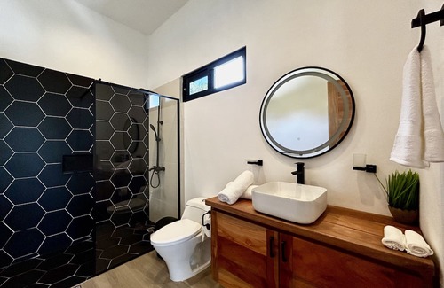 El Centro Casa | -NEW- Spacious 5Bdrms Villa With Pool & Grill - Close to Playa Popy !