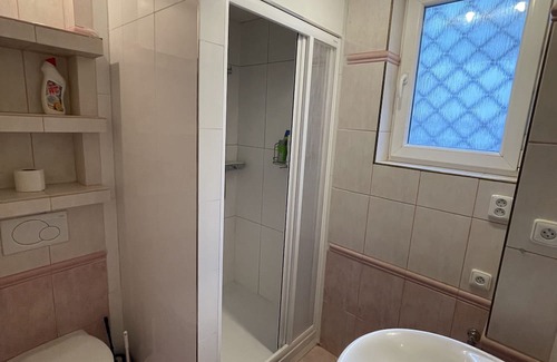 Vrsovice Apartamento | 1 Bob's Apartment: 2 bedrooms + living room