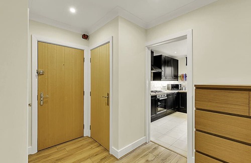 Abbey Apartamento | Charming Centrally Located Wimbledon Flat