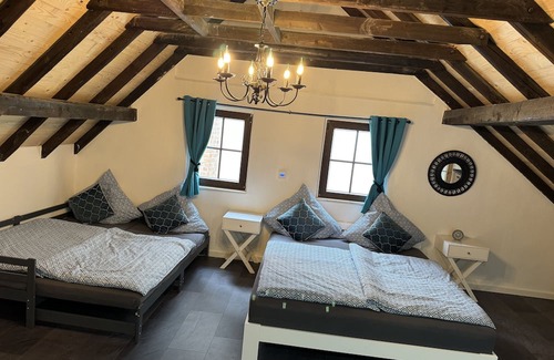 Siegburg Apartamento | 4711 Suite - Stilvolle, Einzigartige und Zentral Gelegene Ferienwohnung