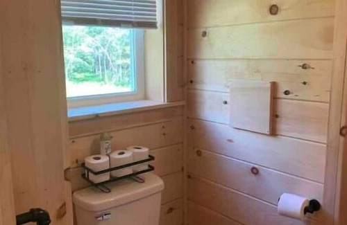 Palmyra Cabina | Simple cabin with ample parking