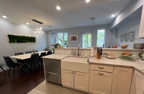 Boerum Hill Casa | Luxury Duplex in Cobble Hill Townhome w/ Private Garden