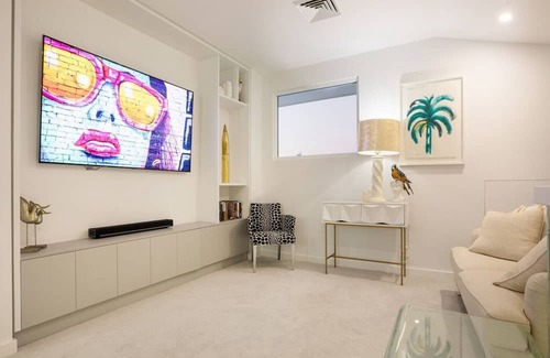 Sorrento Casa | Anchored on an exclusive point position