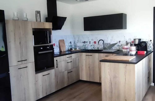 Pleugriffet Casa | Homerez - Big house for 12 ppl. with spa and terrace at Pleugriffet
