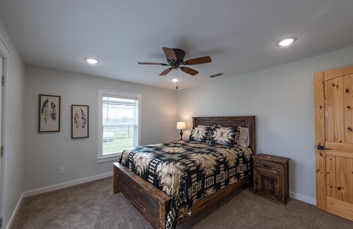 Ringgold Otro | 5 minutes from Riverstar Casino! Beautifully renovated farmhouse!!