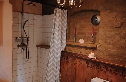 Bad Klosterlausnitz Apartamento | Vintage Ferienwohnung Viktoria - Falco und Stephanie Kirchbichler
