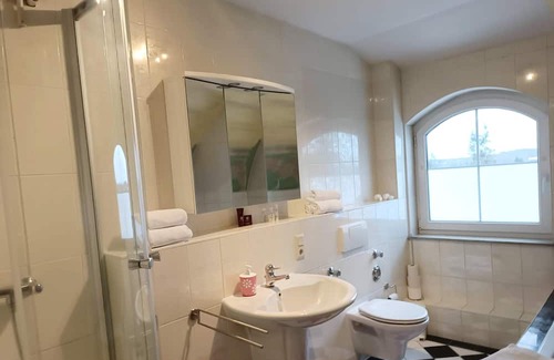 Kirkel Apartamento | Homerez - Beautiful apartement for 4 ppl. with garden at Limbach, Kirkel