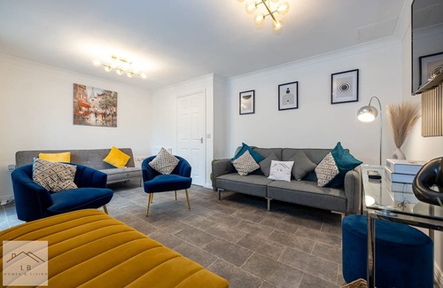 Manchester Casa | Comfy House | 8 Beds | 14 min to City Centre