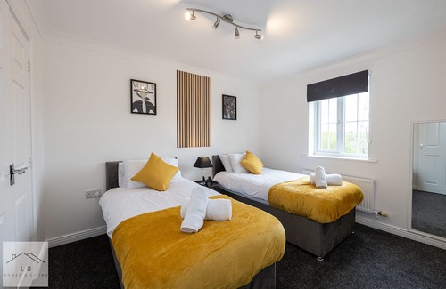 Manchester Casa | Comfy House | 8 Beds | 14 min to City Centre