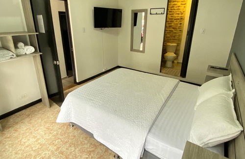 Barrios Unidos Casa | Hostel Quinta Camacho