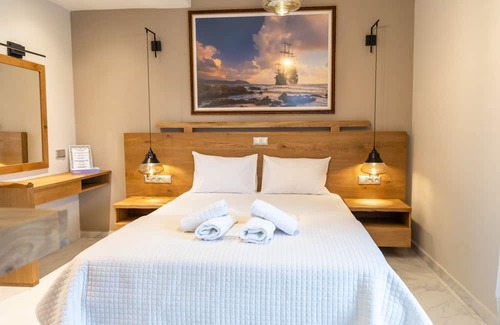 Omales Apartamento | Armenopetra view-Agriovioleta,suite for 2, Mani