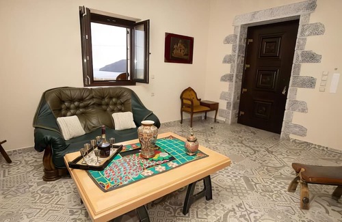 Omales Apartamento | Armenopertra view-Amarados ,double room, Mani