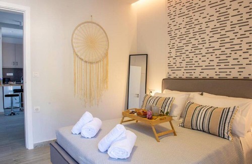 Petaloudes Apartamento | Charavgi Apartment 1