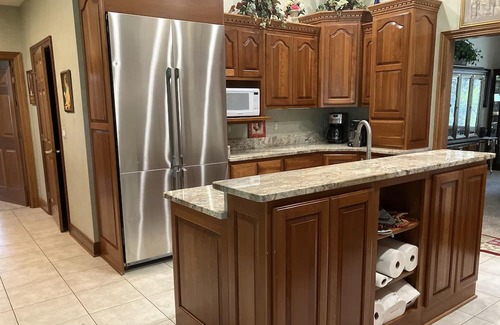 Bellbrook Casa | Tuscan/ Soft Contemporary style House on 2 acres 5 bedrooms and 4 bathrooms