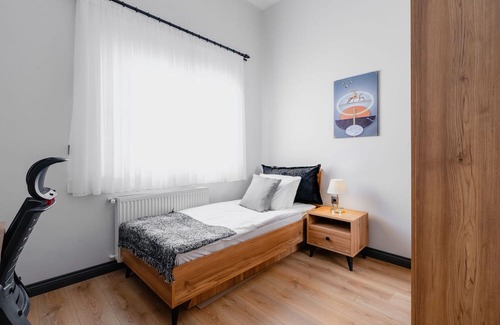 Lara Apartamento | Central Flat w Balcony 5 min to Lara Beach