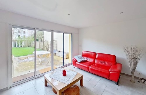 Velizy-Villacoublay Casa | House 2 steps from the forest - 30 minutes from Versailles