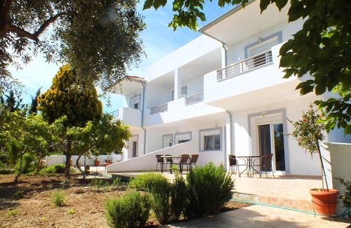 Astris Apartamento | Thasos Seaside Serenity - Seaview Garden Oasis
