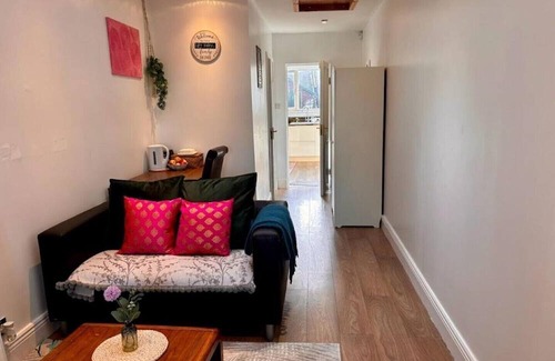 Dublin Apartamento | Liffey Valley Homestay
