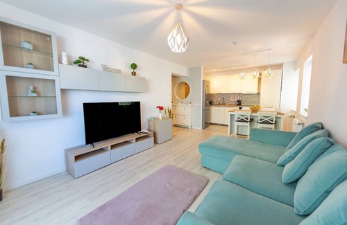 Tractorul Apartamento | Surrounded by nature in the heart of Brasov.
