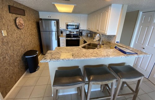 Briarcliff Condominio | Lake Travis Access, pool and Hot tub!