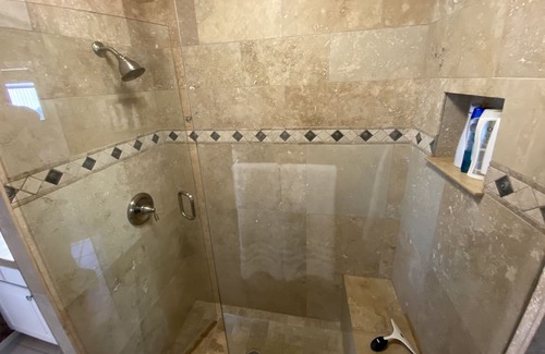Briarcliff Condominio | Lake Travis Access, pool and Hot tub!