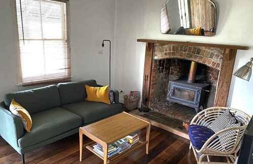 Mulbring Casa | Mulbring Miner's Cottage