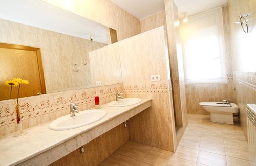 Reus Chalet De Esquí | AIGUESVERDS HomeStay By Turismar