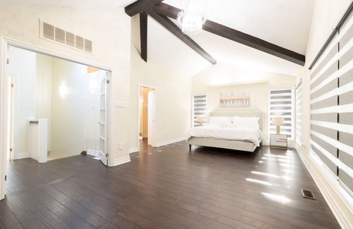 Clarkson-Lorne Park Casa | The Serenity Home Pool/Yoga/Game Room by the Lake