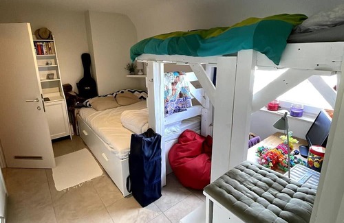 Lombardsijde Apartamento | N40C Unique flat overlooking the canal 4p