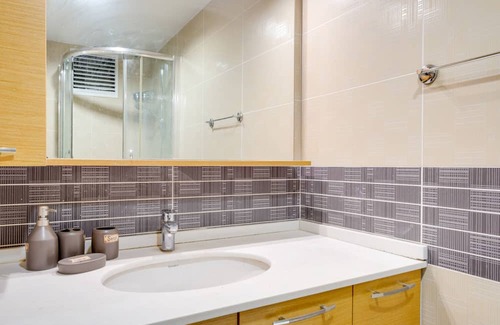 Basaksehir Apartamento | Residence with City View Near Mall of Istanbul