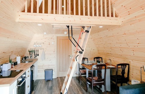 Navan Cabina | Bective Mill Glamping & Camping