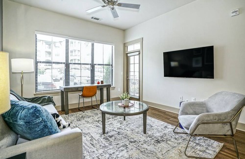 Crestline Heights Apartamento | Modern Apartment in Prime Location (ID890)