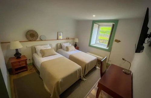 Angra do Heroismo Cama Y Desayuno | Casa de Campo Franco da Serra - Double Room with Mountain View