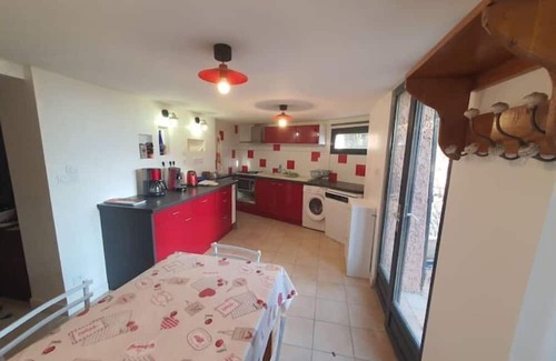 Le Bourget-du-Lac Apartamento | Au Coeur des Alpes, Près du Lac, Logement de 50m² et Parking