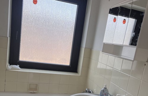 Buchheim Apartamento | Sauber und Moderne Wohnung Monteur, Studenten, Geschäftliche