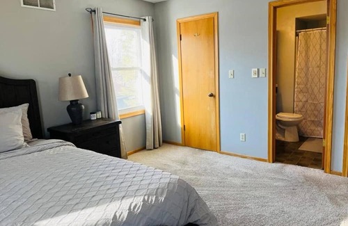 Menomonee Falls Casa | Your Own Spacious Place with a Pool & Peloton
