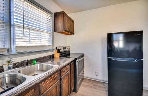 Pendleton Cabaña | Quiet Murfreesboro Getaway - Pets Welcome!