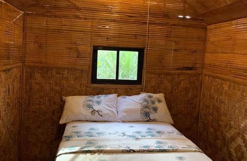 Loon Hotel | Rose Cabins Bohol
