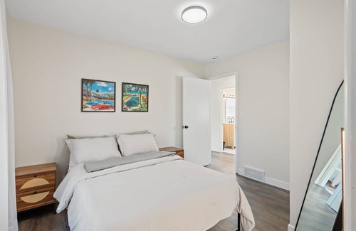 Iowa City Casa | cozy, convenient, close to UIHC!